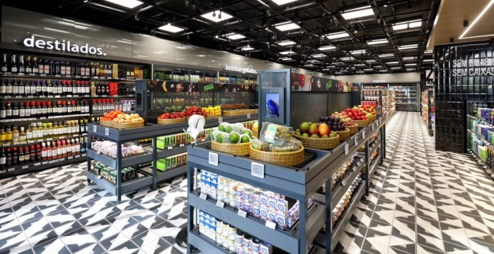 Muffato GO deploys Hanshow Stellar Pro ESL solutions